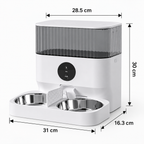 Vetsuno AutoFeed Duo feeder dimensions 31 cm wide, 16.3 cm deep and 30 cm high